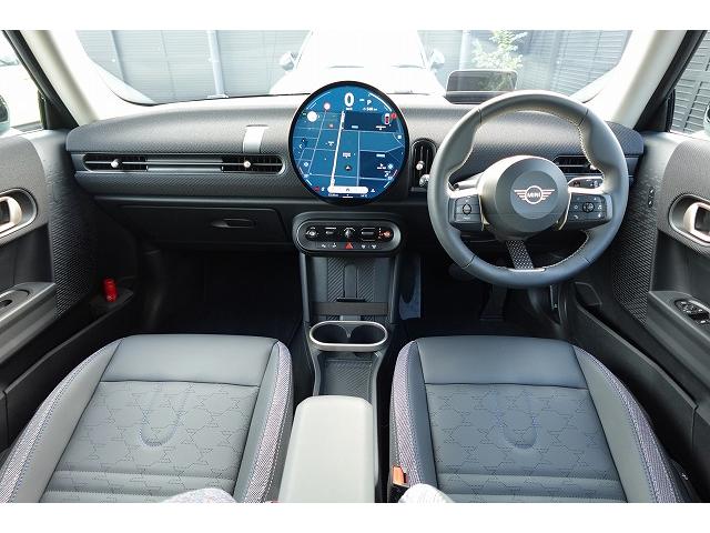 ＭＩＮＩ クーパーＣ　クラシック・トリム　弊社登録車　ＡＣＣ　ＨＵＤ　ドライビングアシスト　パーキングアシスト　アダプティブＬＥＤヘッドライト　シートヒーター　ステアリング＆レーンコントロールアシスト　ワイヤレスチャージング　認定中古車（77枚目）