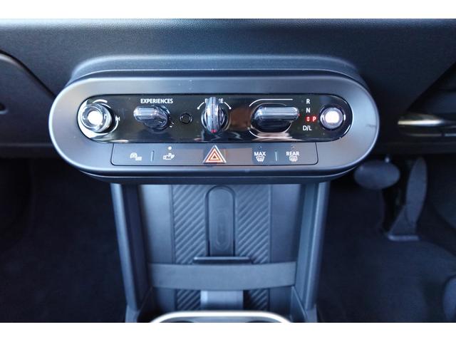 ＭＩＮＩ クーパーＳ　クラシック・トリム　弊社デモカー　ＣＬＡＳＳＩＣＴＲＩＭ　１８インチホイール　禁煙車　ＡＣＣ　純正ナビ　サラウンドビューシステム　フロントカメラ　バックカメラ　シートヒーター　ステアリングヒーター　ＨＵＤ　認定中古車（39枚目）