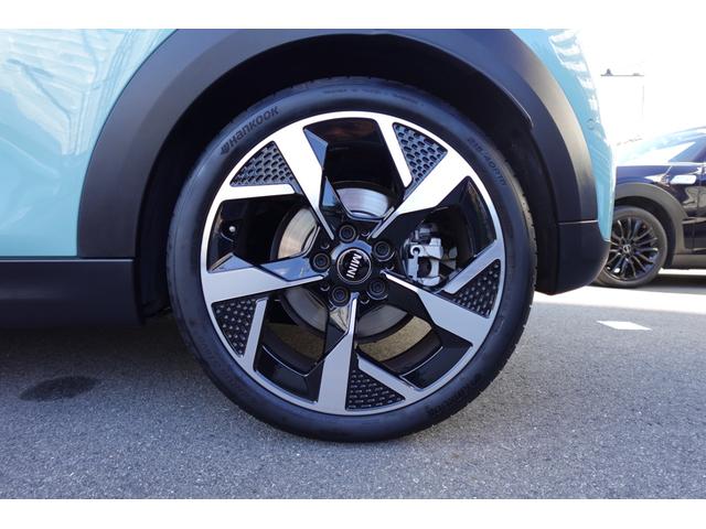 ＭＩＮＩ クーパーＳ　クラシック・トリム　弊社デモカー　ＣＬＡＳＳＩＣＴＲＩＭ　１８インチホイール　禁煙車　ＡＣＣ　純正ナビ　サラウンドビューシステム　フロントカメラ　バックカメラ　シートヒーター　ステアリングヒーター　ＨＵＤ　認定中古車（65枚目）
