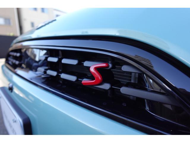 ＭＩＮＩ クーパーＳ　クラシック・トリム　弊社デモカー　ＣＬＡＳＳＩＣＴＲＩＭ　１８インチホイール　禁煙車　ＡＣＣ　純正ナビ　サラウンドビューシステム　フロントカメラ　バックカメラ　シートヒーター　ステアリングヒーター　ＨＵＤ　認定中古車（68枚目）