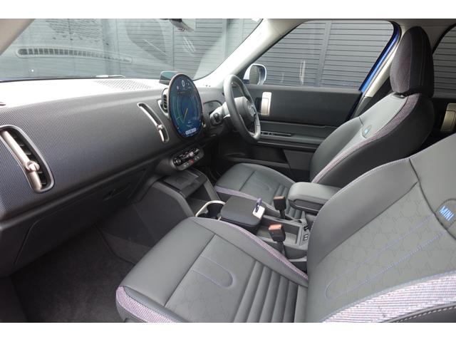 ＭＩＮＩ カントリーマンＤ　クラシック・トリム　弊社登録車　Ｍパッケージ　ｈａｒｍａｎ／ｋａｒｄｏｎスピーカーシステム　ドライビングアシストプロ　パーキングアシスト＋　ヘッドアップディスプレイ　アダプティブＬＥＤヘッドライト　認定中古車（43枚目）