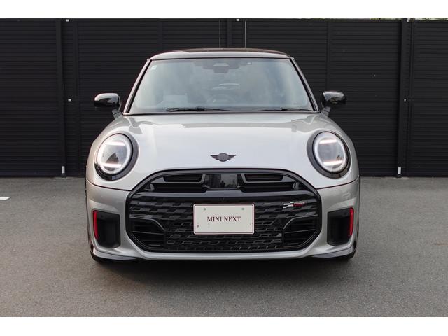 ＭＩＮＩ クーパーＳ　ジョン・クーパー・ワークス・トリム　下取ワンオーナー車輛　パーキングアシストプラス　ステアリングヒーター　アクティブクルーズコントロール　ヘッドアップディスプレイ　アダプティブＬＥＤヘッドライト　ドライビングアシスト　認定中古車（18枚目）