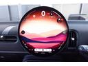 クーパーＣ　クラシック・トリム　弊社登録車　ＡＣＣ　ＨＵＤ　ドライビングアシスト　パーキングアシスト　アダプティブＬＥＤヘッドライト　シートヒーター　ステアリング＆レーンコントロールアシスト　ワイヤレスチャージング　認定中古車（68枚目）