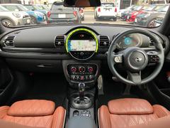 弊社の車両をご覧いただき誠にありがとうございます。弊社はＭＩＮＩ正規ディーラーでございますので、遠方よりのご購入もどうぞご安心ください。お問合せは（無料ダイヤル）００７８−６０４８−０２００迄！ 5