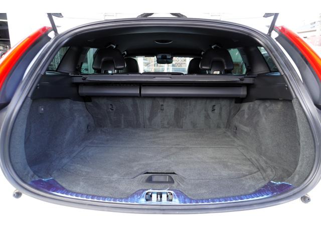 Ｖ６０ Ｔ５　Ｒデザイン　全プラン２年保証付　後期　８ＡＴ　黒革　純正ナビ地デジＢカメラＥＴＣ　衝突軽減　パワーシート　シートヒーター　ブラインドスポットモニター　レーンキープ　アクティブクルーズコントロール（27枚目）