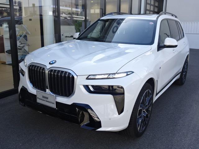 ｘＤｒｉｖｅ　４０ｄ　Ｍスポーツ　レンタカーアップ☆スカイラウンジＳＲ☆コーヒーブラウン革☆カーブドディスプレイ☆純正２２ＡＷ☆ＡＣＣ☆ＨＵＤ☆シートヒーター☆ベンチレーションシート☆ハンドルヒーター☆保冷保温機能付きカップホルダー(5枚目)