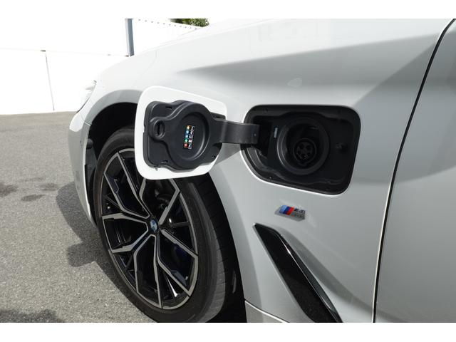 ５シリーズ ５３０ｅ　Ｍスポーツ　エディションジョイ＋　弊社下取ワンオーナー車／ブラックレザー／全周囲カメラ／アクティブクルーズコントロール／ヘッドアップディスプレイ／オートトランク／１９インチアロイホイール／アダプティブＬＥＤヘッドライト／認定中古車／（68枚目）