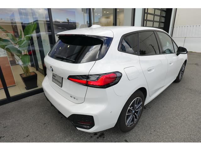 2シリーズ 218dアクティブツアラー Mスポーツ ワンオーナー 直列4気筒2000CCエンジン ヘッドアップディスプレイ リヤ&フロント&トップビューカメラ アクティブクルーズ 電動トランク シートヒーティング アンビエントライト 電動シート(9枚目)