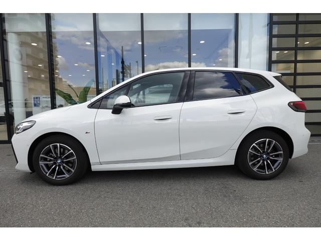 2シリーズ 218dアクティブツアラー Mスポーツ ワンオーナー 直列4気筒2000CCエンジン ヘッドアップディスプレイ リヤ&フロント&トップビューカメラ アクティブクルーズ 電動トランク シートヒーティング アンビエントライト 電動シート(12枚目)