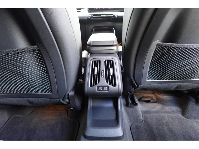 2シリーズ 218dアクティブツアラー Mスポーツ ワンオーナー 直列4気筒2000CCエンジン ヘッドアップディスプレイ リヤ&フロント&トップビューカメラ アクティブクルーズ 電動トランク シートヒーティング アンビエントライト 電動シート(32枚目)