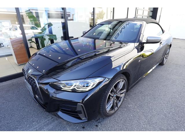 ４シリーズ Ｍ４４０ｉ　ｘＤｒｉｖｅカブリオレ　弊社下取ワンオーナー　カーブドディスプレイ　モカヴァーネスカレザー　ヘッドアップディスプレイ　全周囲カメラ　ＢＭＷレーザーライト　ハーマンカードンスピーカー　ウインドディフレクター　純正１９インチＡＷ（6枚目）
