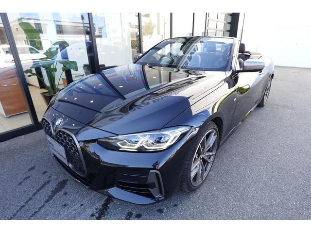 ４シリーズ Ｍ４４０ｉ　ｘＤｒｉｖｅカブリオレ　弊社下取ワンオーナー　カーブドディスプレイ　モカヴァーネスカレザー　ヘッドアップディスプレイ　全周囲カメラ　ＢＭＷレーザーライト　ハーマンカードンスピーカー　ウインドディフレクター　純正１９インチＡＷ（21枚目）