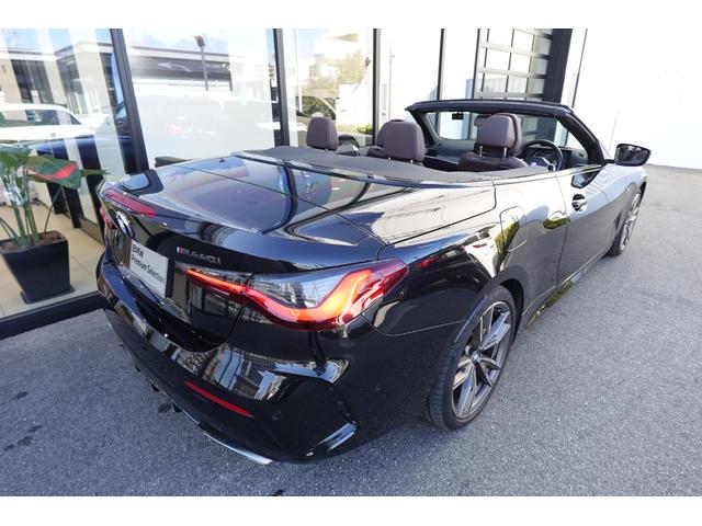 ４シリーズ Ｍ４４０ｉ　ｘＤｒｉｖｅカブリオレ　弊社下取ワンオーナー　カーブドディスプレイ　モカヴァーネスカレザー　ヘッドアップディスプレイ　全周囲カメラ　ＢＭＷレーザーライト　ハーマンカードンスピーカー　ウインドディフレクター　純正１９インチＡＷ（26枚目）