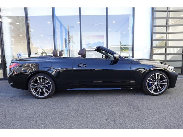 ４シリーズ Ｍ４４０ｉ　ｘＤｒｉｖｅカブリオレ　弊社下取ワンオーナー　カーブドディスプレイ　モカヴァーネスカレザー　ヘッドアップディスプレイ　全周囲カメラ　ＢＭＷレーザーライト　ハーマンカードンスピーカー　ウインドディフレクター　純正１９インチＡＷ（27枚目）