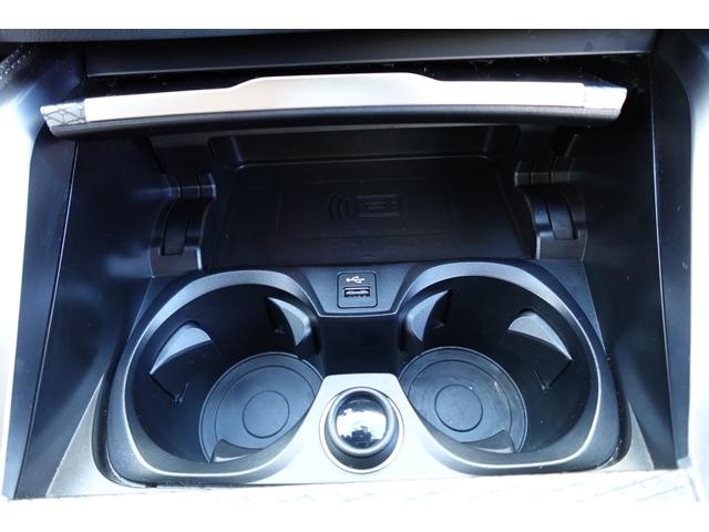 ４シリーズ Ｍ４４０ｉ　ｘＤｒｉｖｅカブリオレ　弊社下取ワンオーナー　カーブドディスプレイ　モカヴァーネスカレザー　ヘッドアップディスプレイ　全周囲カメラ　ＢＭＷレーザーライト　ハーマンカードンスピーカー　ウインドディフレクター　純正１９インチＡＷ（52枚目）