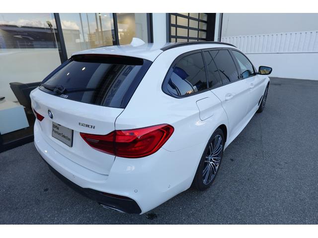 ５シリーズ ５３０ｉツーリング　Ｍスポーツ　ワンオーナー　黒革　シートヒーター　サンルーフ　ＣＤ＆ＤＶＤ　ＴＶ　後輪操舵　全周囲カメラ　ｈａｒｍａｎ／ｋａｒｄｏｎスピーカー　アンビエントライト　Ｂｌｕｅｔｏｏｔｈオーディオ　ＢＭＷ認定中古車（10枚目）