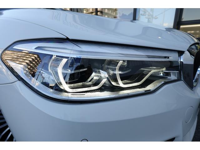 ５シリーズ ５３０ｉツーリング　Ｍスポーツ　ワンオーナー　黒革　シートヒーター　サンルーフ　ＣＤ＆ＤＶＤ　ＴＶ　後輪操舵　全周囲カメラ　ｈａｒｍａｎ／ｋａｒｄｏｎスピーカー　アンビエントライト　Ｂｌｕｅｔｏｏｔｈオーディオ　ＢＭＷ認定中古車（20枚目）