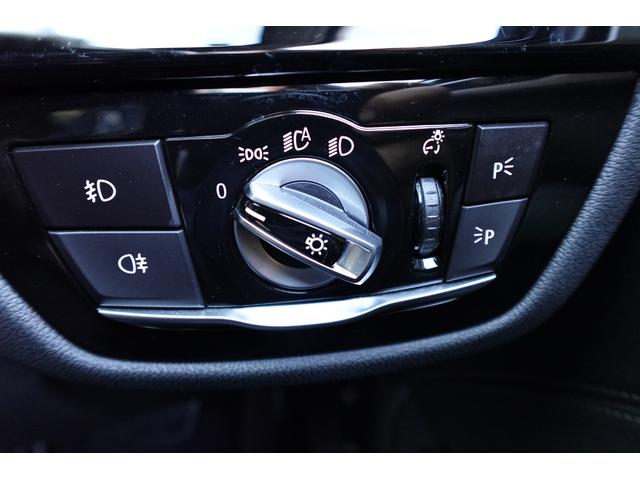 ５シリーズ ５３０ｉツーリング　Ｍスポーツ　ワンオーナー　黒革　シートヒーター　サンルーフ　ＣＤ＆ＤＶＤ　ＴＶ　後輪操舵　全周囲カメラ　ｈａｒｍａｎ／ｋａｒｄｏｎスピーカー　アンビエントライト　Ｂｌｕｅｔｏｏｔｈオーディオ　ＢＭＷ認定中古車（56枚目）