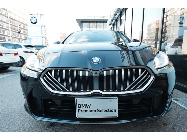 1シリーズ 120d ハイラインパッケージ 弊社元デモカー/ハイラインP/パーフォレーテッドヴェガンザモカレザー/スポーツシート/サンプロテクションガラス/ハーマンカードンスピーカー/シートヒーター/全周囲カメラ/認定中古車/プライバシーガラス(16枚目)