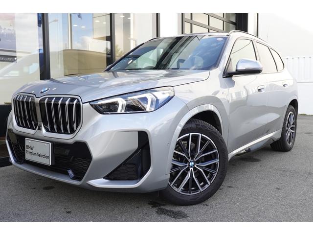 X1 sDrive 18i Mスポーツ ハイラインパック 弊社元デモ車/ハイラインパッケージ/テクノロジーパッケージ/シートヒーター/アクティブシート/ハーマンカードンスピーカー/オイスターレザー/ドライビングアシストプロフェッショナル/HUD/全周囲カメラ(5枚目)