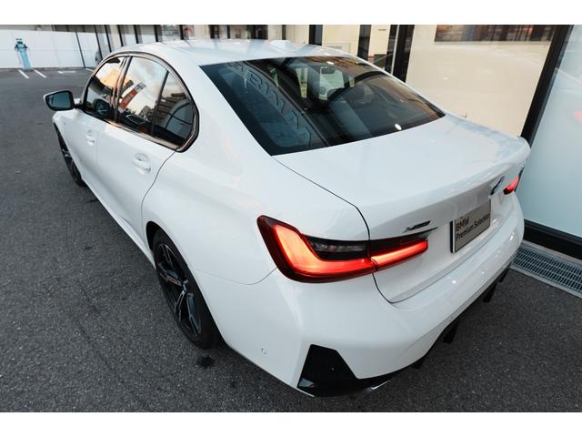 ３シリーズ ３２０ｄ　ｘＤｒｉｖｅ　Ｍスポーツ　弊社元デモカー／２ｎｄＬＣＩモデル／Ｍパフォームテックシート／シートヒーター／全周囲カメラ／ヘッドアップディスプレイ／アップルカープレイ／アダプティブクルーズコントロール／レーンアシスト／認定中古車（9枚目）