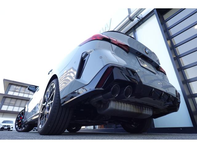 ２シリーズ Ｍ２３５　ｘＤｒｉｖｅグランクーペ　弊社元デモカー／Ｍパフォーマンスモデル／ブラックルーフ／シートヒーター／コーラルレッドレザー／全周囲カメラ／ドライビングアシストプロフェッショナル／パーキングアシストプラス／認定中古車（10枚目）