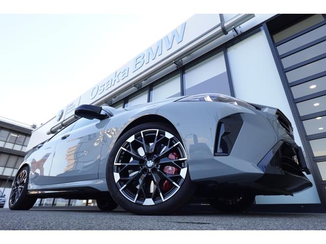 ２シリーズ Ｍ２３５　ｘＤｒｉｖｅグランクーペ　弊社元デモカー／Ｍパフォーマンスモデル／ブラックルーフ／シートヒーター／コーラルレッドレザー／全周囲カメラ／ドライビングアシストプロフェッショナル／パーキングアシストプラス／認定中古車（15枚目）