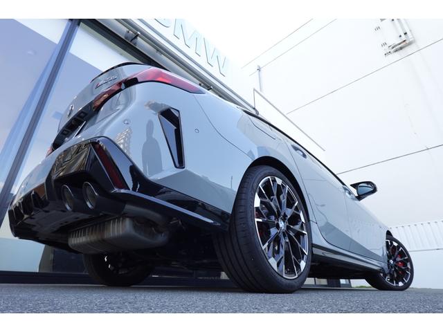 ２シリーズ Ｍ２３５　ｘＤｒｉｖｅグランクーペ　弊社元デモカー／Ｍパフォーマンスモデル／ブラックルーフ／シートヒーター／コーラルレッドレザー／全周囲カメラ／ドライビングアシストプロフェッショナル／パーキングアシストプラス／認定中古車（17枚目）
