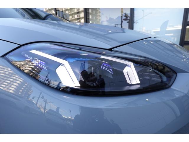 ２シリーズ Ｍ２３５　ｘＤｒｉｖｅグランクーペ　弊社元デモカー／Ｍパフォーマンスモデル／ブラックルーフ／シートヒーター／コーラルレッドレザー／全周囲カメラ／ドライビングアシストプロフェッショナル／パーキングアシストプラス／認定中古車（19枚目）