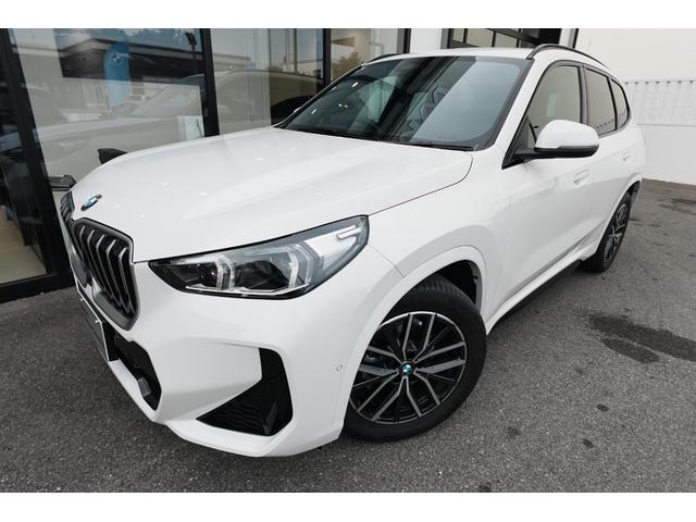 Ｘ１ ｘＤｒｉｖｅ　２０ｄ　Ｍスポーツ　テクノロジーパッケージ　ステアリングヒーター　カーブドディスプレイ　ドライビングアシストプロフェッショナル　ヘッドアップディスプレイ　アダプティブＭサスペンション　アンビエントライト　元レンタカー（6枚目）