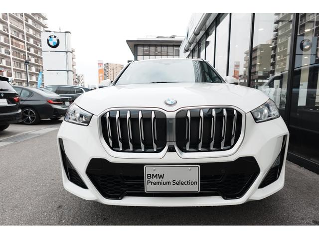 Ｘ１ ｘＤｒｉｖｅ　２０ｄ　Ｍスポーツ　テクノロジーパッケージ　ステアリングヒーター　カーブドディスプレイ　ドライビングアシストプロフェッショナル　ヘッドアップディスプレイ　アダプティブＭサスペンション　アンビエントライト　元レンタカー（17枚目）