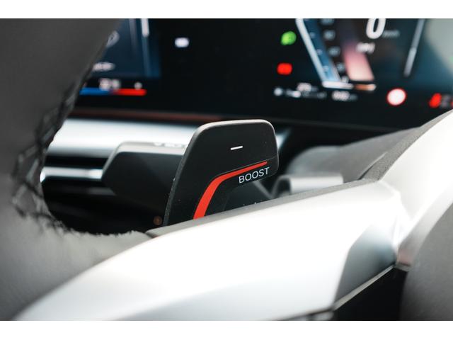 Ｘ１ ｘＤｒｉｖｅ　２０ｄ　Ｍスポーツ　テクノロジーパッケージ　ステアリングヒーター　カーブドディスプレイ　ドライビングアシストプロフェッショナル　ヘッドアップディスプレイ　アダプティブＭサスペンション　アンビエントライト　元レンタカー（51枚目）