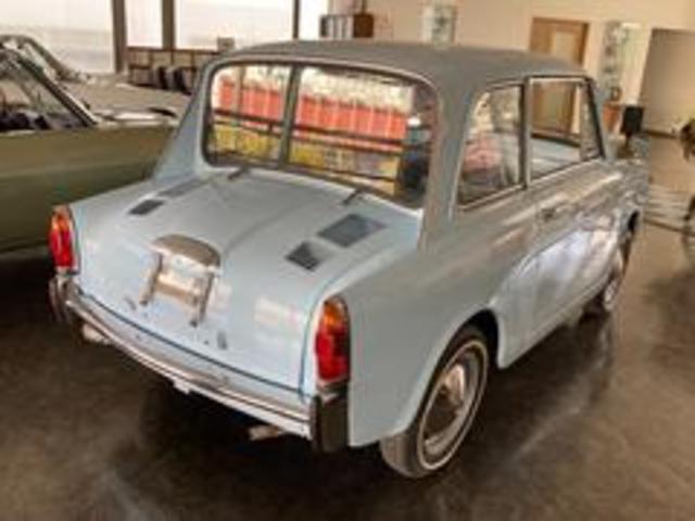 アウトビアンキその他 　１９６３年モデル　アウトビアンキ　ビアンキーナ　ベルリーナ　ＭＴ４速　４人乗り　左ハンドル　５００ｃｃ　ライトブルー　２ＷＤ　３ドア（30枚目）