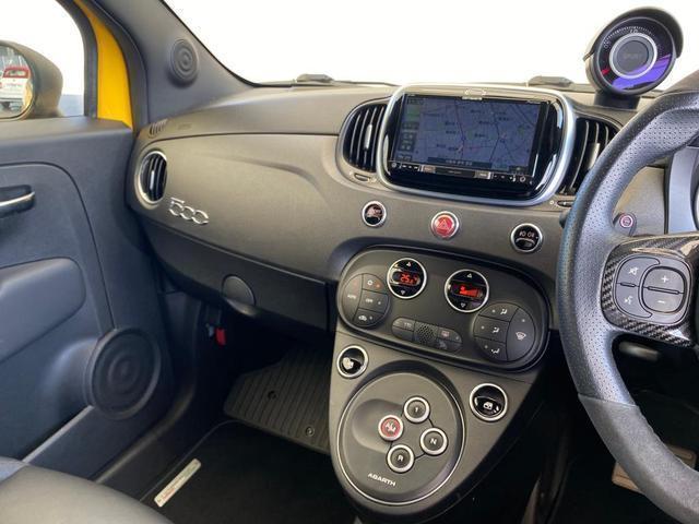 アバルト５９５ コンペティツィオーネ　右ＭＴＡ　ＥＴＣ　ドライブレコーダー　レーダー有　パドルシフト　ＭＴモード付　Ｃａｒｐｌａｙ　Ｂｌｕｅｔｏｏｔｈ　ボンネットデカール　カーナビ　Ｐカメ（19枚目）