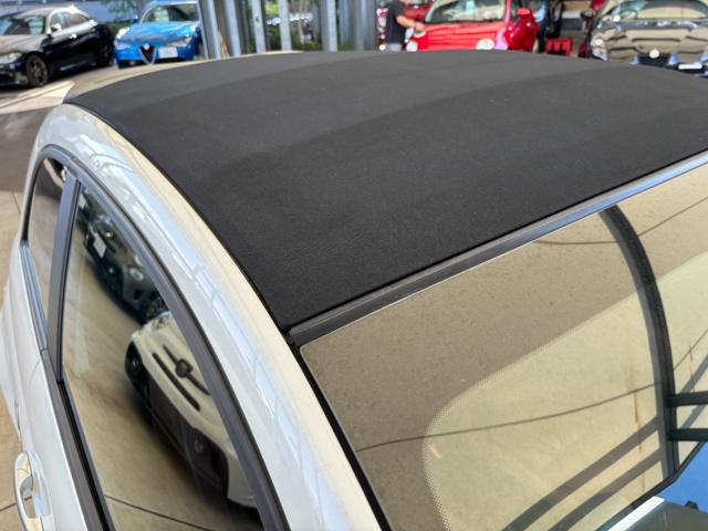 アバルト５９５Ｃ ツーリズモ　茶革シート　ドライブレコーダー　バックカメラ　ＥＴＣ　キセノンヘッドライト　１７インチアルミホイール　パドルシフト　黒幌　Ａｐｐｌｅ　Ｃａｒｐｌａｙ　アルミフューエルリット　オートエアコン（47枚目）