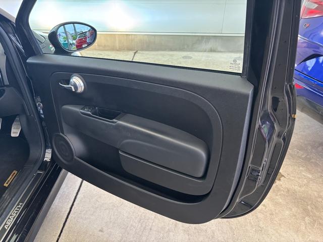 ABARTH ABARTH 595 SCORPIONEORO