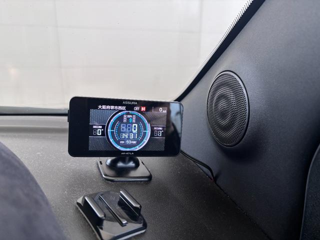 アバルト５９５ コンペティツィオーネ　ＥＴＣ　ドラレコ　レーダー探知機　バックカメラ　１７インチアルミホイール　ブレンボ赤キャリパー　ＨＩＤヘッドライト　レコードモンツァ　パドルシフト　オートエアコン　ａｐｐｌｅｃａｒｐｌａｙ（27枚目）