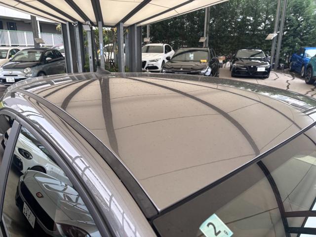 アバルト５９５ コンペティツィオーネ　ＥＴＣ　ドラレコ　レーダー探知機　バックカメラ　１７インチアルミホイール　ブレンボ赤キャリパー　ＨＩＤヘッドライト　レコードモンツァ　パドルシフト　オートエアコン　ａｐｐｌｅｃａｒｐｌａｙ（51枚目）