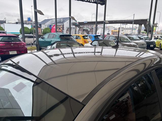 アバルト５９５ コンペティツィオーネ　ＥＴＣ　ドラレコ　レーダー探知機　バックカメラ　１７インチアルミホイール　ブレンボ赤キャリパー　ＨＩＤヘッドライト　レコードモンツァ　パドルシフト　オートエアコン　ａｐｐｌｅｃａｒｐｌａｙ（54枚目）