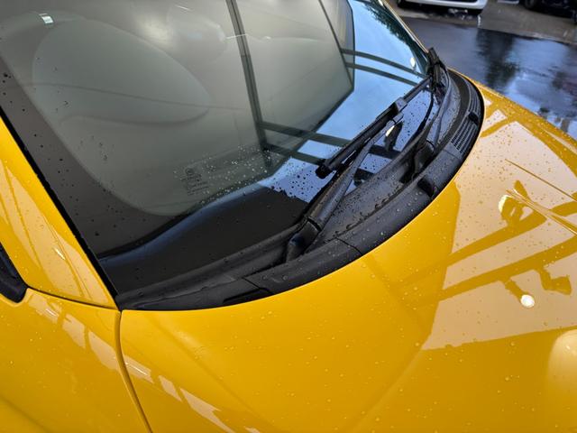 アバルト５９５ ベースグレード　限定カラー　５ＭＴ　１６インチアルミホイール　ＥＴＣ　ドラレコ　ＡｐｐｌｅＣａｒｐｌａｙ　ＡｎｄｒｏｉｄＡｕｔｏ　マニュアルエアコン　ＨＩＤヘッドライト　ターボ　禁煙車　１４５馬力　認定中古車保証（44枚目）