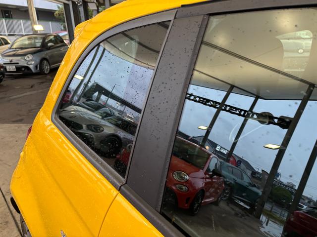 アバルト５９５ ベースグレード　限定カラー　５ＭＴ　１６インチアルミホイール　ＥＴＣ　ドラレコ　ＡｐｐｌｅＣａｒｐｌａｙ　ＡｎｄｒｏｉｄＡｕｔｏ　マニュアルエアコン　ＨＩＤヘッドライト　ターボ　禁煙車　１４５馬力　認定中古車保証（47枚目）