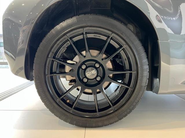 アバルト595 MT LHD MAKE YOUR SCORPION(19枚目)