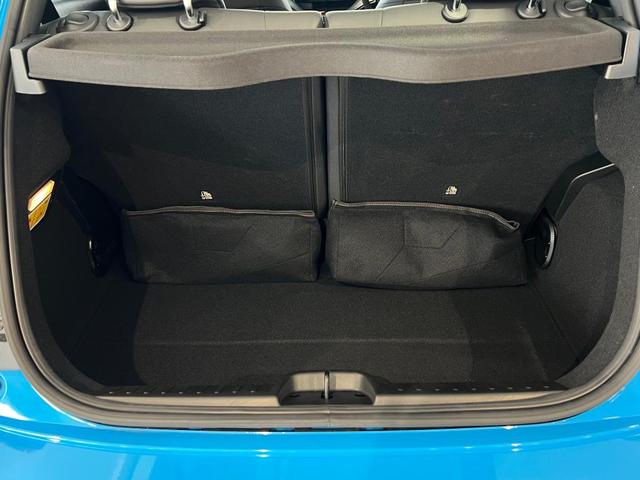 アバルト500e スコーピオニッシマ ハッチバック(20枚目)