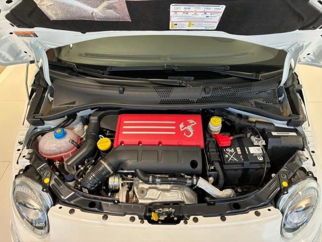 アバルト595 F595(13枚目)