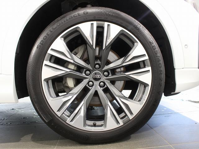 Ｑ８ ５５ＴＦＳＩクワトロ　Ｓライン　４ＷＤ　認定中古車／ヒッジメンバー付／ナビ／ＴＶチューナー／ＡＣＣ／サラウンドビューカメラ／コンフォートアシスタンスパッケージ／ＨＤマトリクスＬＥＤヘッドライト　ダイナミックターンインディケーター（7枚目）