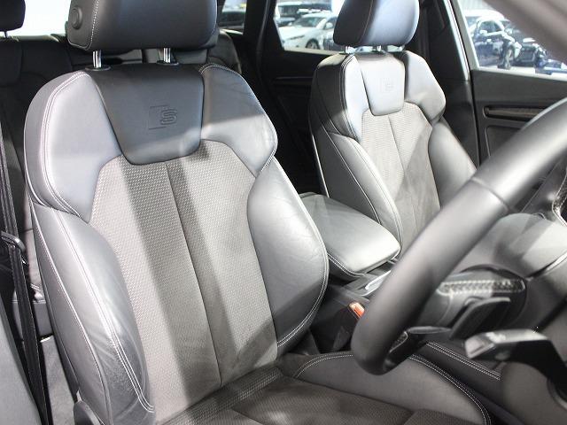 ＳＱ５ ベースグレード　３．０　４ＷＤ　認定中古車／パノラマサンルーフ／Ｂａｎｇ　＆　Ｏｌｕｆｓｅｎ　／カラードブレーキキャリパー　レッド／シートヒーター　（フロント／リヤ）／バーチャルコックピット／プライバシーガラス（12枚目）