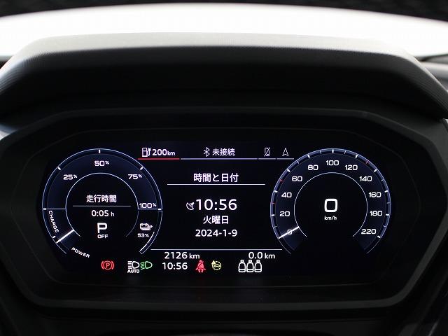 ４０ｅ－トロン　Ｓライン　電気／ナビ／ＡＣＣ／サラウンドビューカメラ／パーシャルレザー／認定中古車(24枚目)