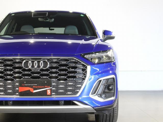 Ｑ５スポーツバック ４０ＴＤＩクワトロ　Ｓライン　マトリクスＯＬＥＤリヤコンビネーションライト／ダイナミックターンインディケーター　ファインナッパレザー　ダイヤモンドステッチ　アーティフィシャルインテリアレザー（4枚目）
