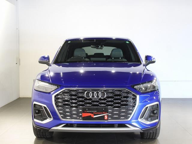 Ｑ５スポーツバック ４０ＴＤＩクワトロ　Ｓライン　マトリクスＯＬＥＤリヤコンビネーションライト／ダイナミックターンインディケーター　ファインナッパレザー　ダイヤモンドステッチ　アーティフィシャルインテリアレザー（5枚目）