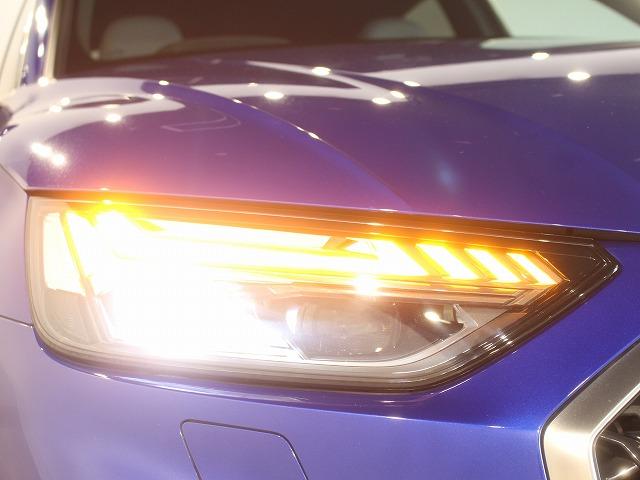 Ｑ５スポーツバック ４０ＴＤＩクワトロ　Ｓライン　マトリクスＯＬＥＤリヤコンビネーションライト／ダイナミックターンインディケーター　ファインナッパレザー　ダイヤモンドステッチ　アーティフィシャルインテリアレザー（9枚目）